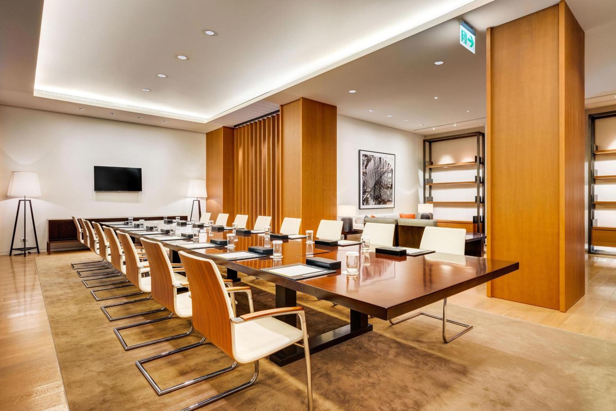 منتجع ذا ويستن تاشي، تاويوان داكسي المظهر الخارجي الصورة Boardroom at the Westin Palace, Madrid