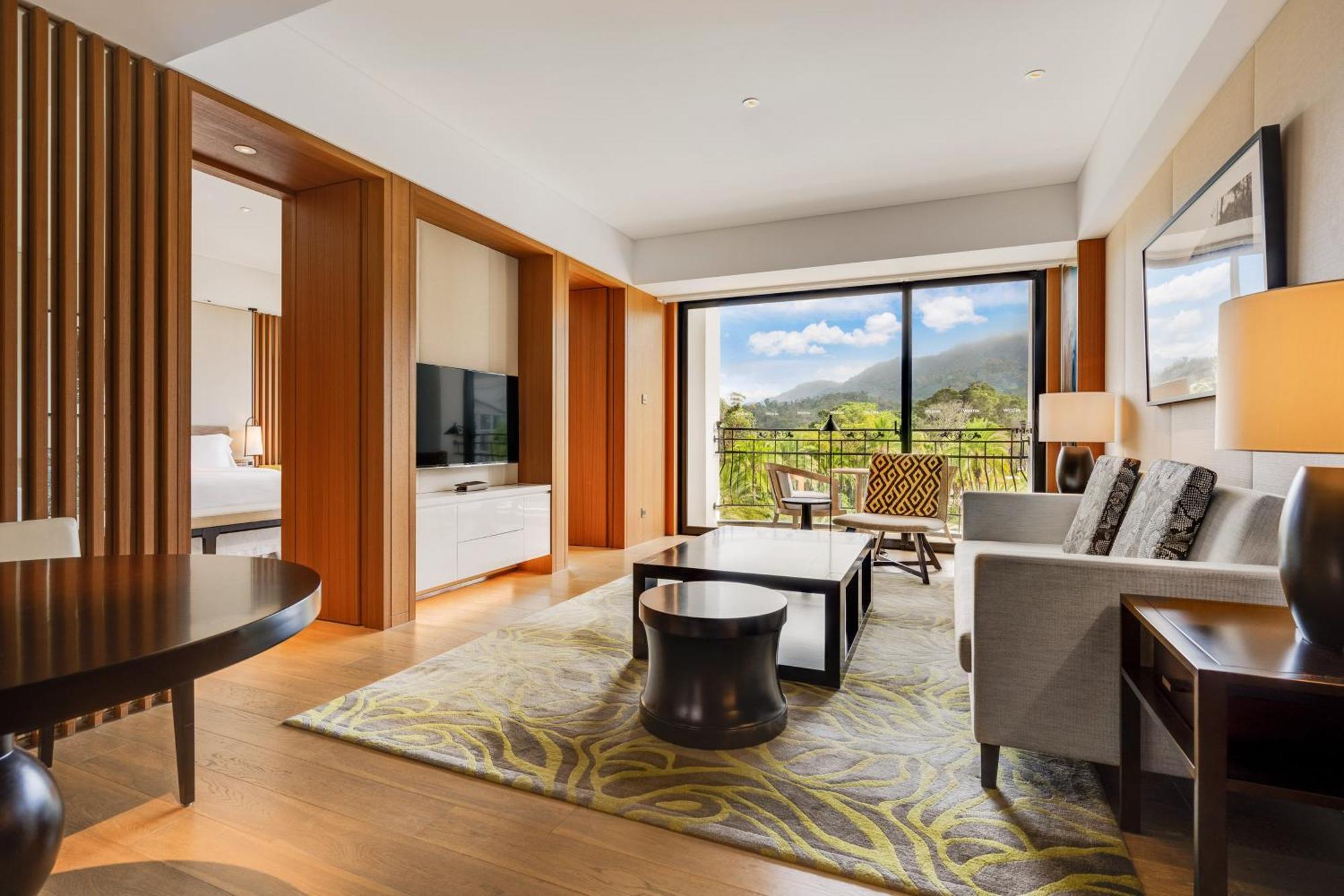 منتجع ذا ويستن تاشي، تاويوان داكسي المظهر الخارجي الصورة A suite at The Mira Hong Kong